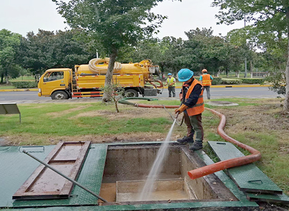 市南化油池清理